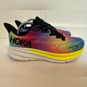 HOKA CLIFTON 9 Black/Multi Color 1127895-BKML Men’s Size 9.5 D Running Shoes